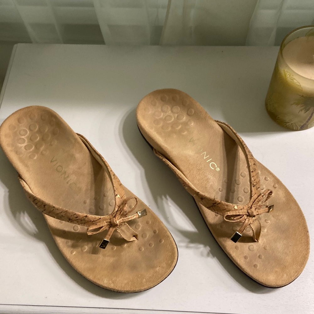 Vionic sandals